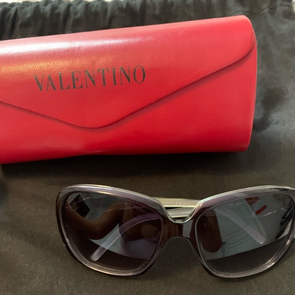 Valentino sunglasses - Picture 3 of 3